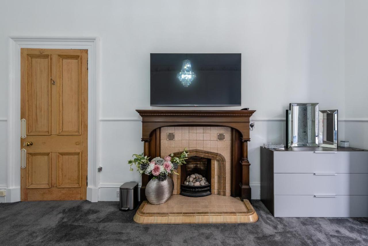 Milton Bank Mansion Garden Apartment Broughty Ferry Bagian luar foto